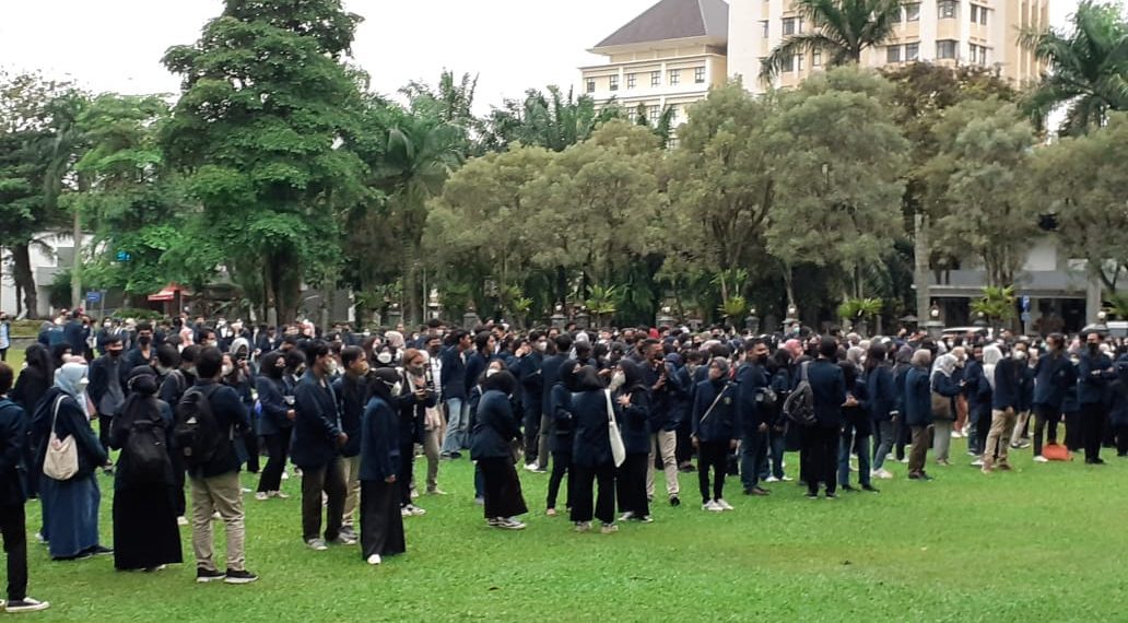 UB Berangkatkan 1097 Mahasiswa KKN Tematik